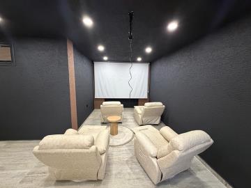 TC1954-basement-for-entertaining