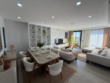 TC1954-large-living-space