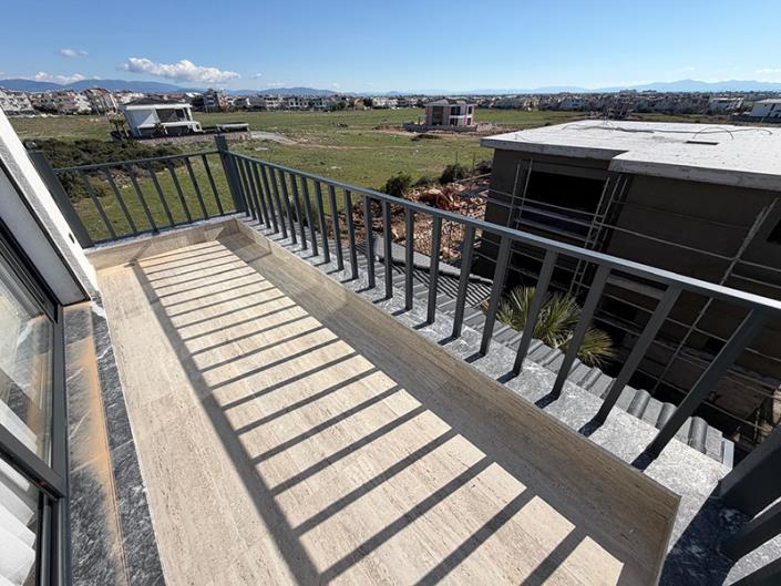 Image No.22-Villa de 4 chambres à vendre à Altinkum