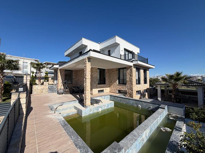 Image No.29-Villa de 4 chambres à vendre à Altinkum