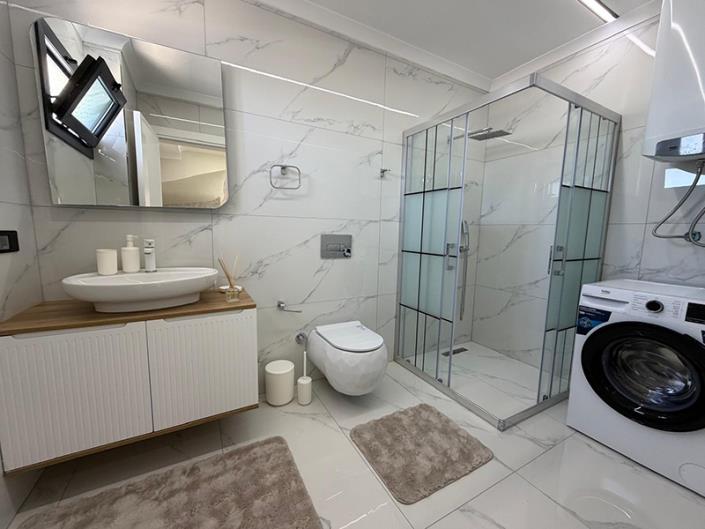 Image No.26-4 Bed Villa for sale