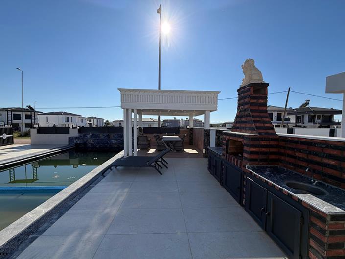 Image No.30-4 Bed Villa for sale