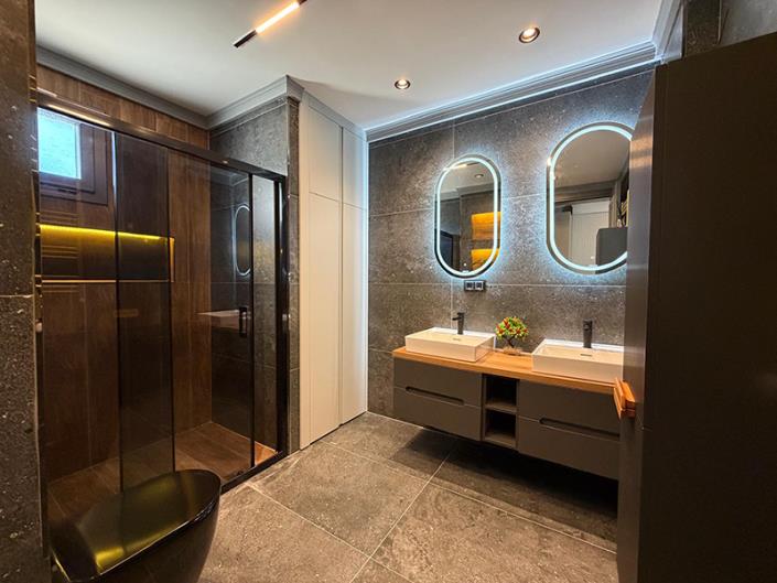 Image No.9-4 Bed Villa for sale