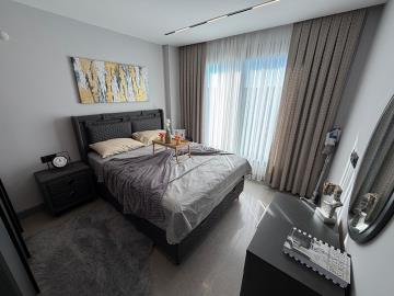 TC1956-large-double-bedroom