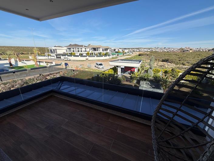 Image No.27-4 Bed Villa for sale