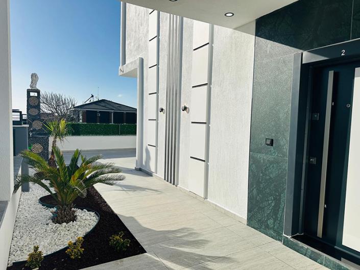 Image No.4-3 Bed Semi-Detached for sale