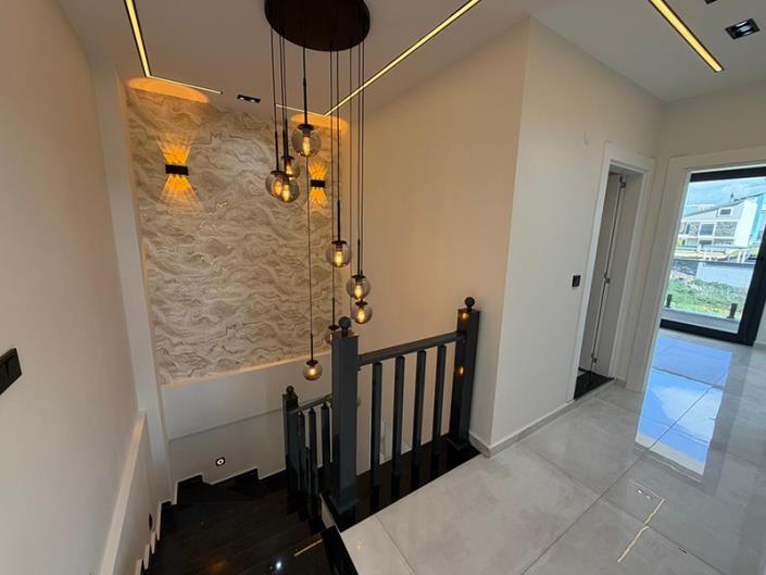 Image No.6-3 Bed Semi-Detached for sale