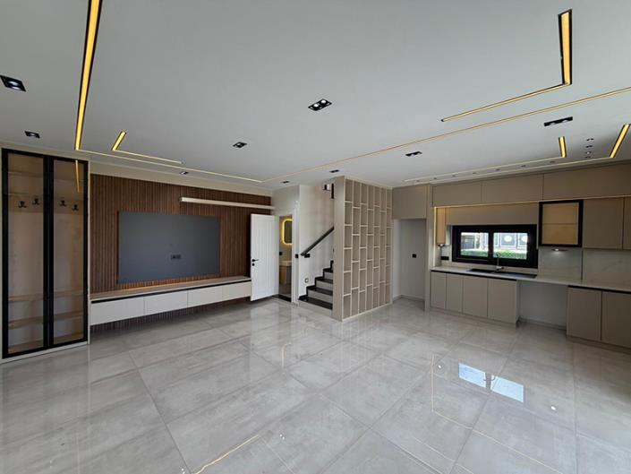 Image No.13-3 Bed Semi-Detached for sale