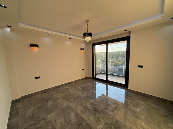 Image No.2-4 Bed Villa for sale