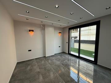 TC1958-ground-floor-bedroom