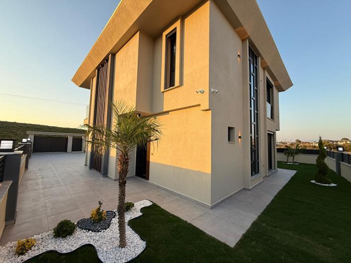 Image No.26-4 Bed Villa for sale