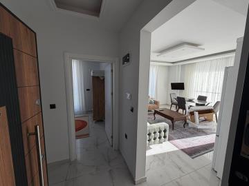 TC1961-entrance-door-and-hallway