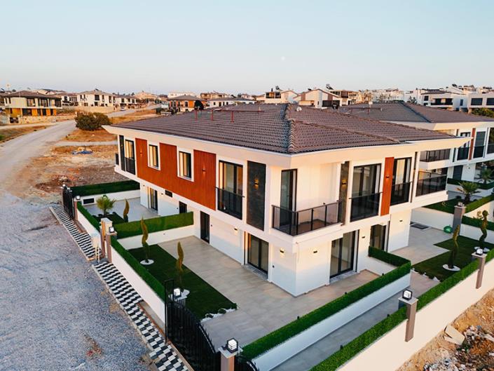 Image No.3-3 Bed Semi-Detached for sale