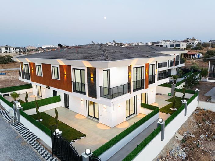 Image No.13-3 Bed Semi-Detached for sale