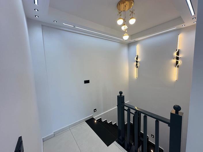 Image No.17-3 Bed Semi-Detached for sale