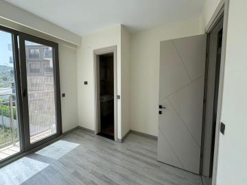 TC1966-master-bedroom-and-en-suite