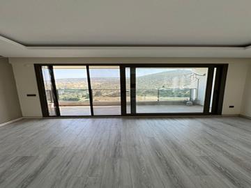 TC1966-views-from-the-open-plan-living-space