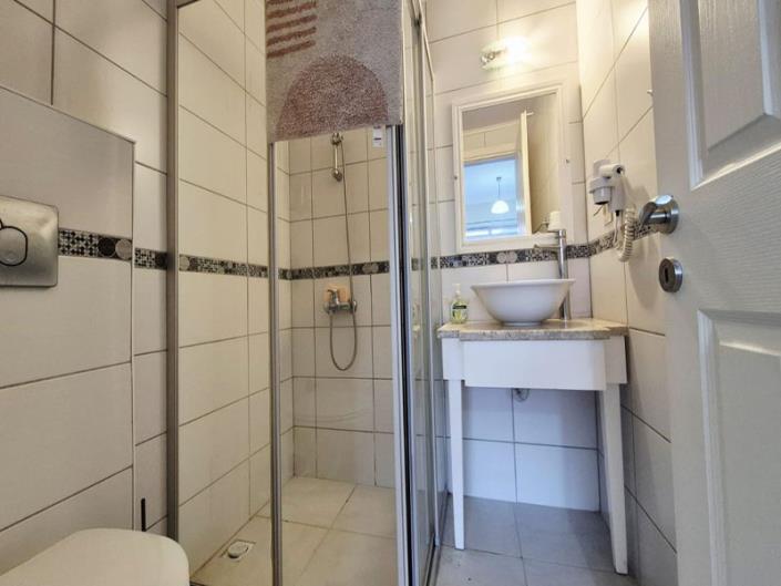 Image No.2-2 Bed Duplex for sale