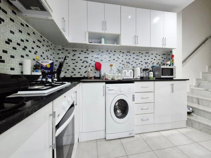 Image No.13-2 Bed Duplex for sale