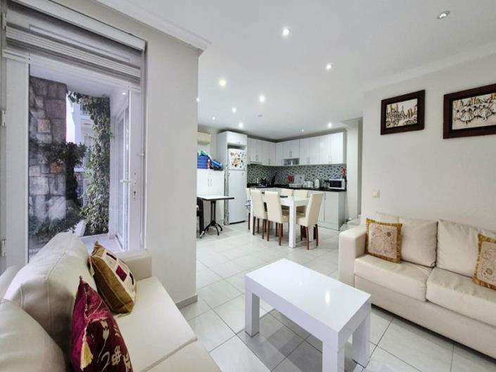 Image No.16-2 Bed Duplex for sale