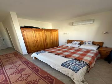 TC1959-double-bedroom