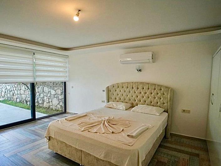 Image No.10-Villa de 5 chambres à vendre à Ovacik