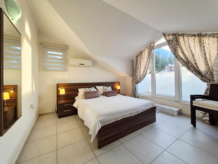 Image No.16-3 Bed Duplex for sale