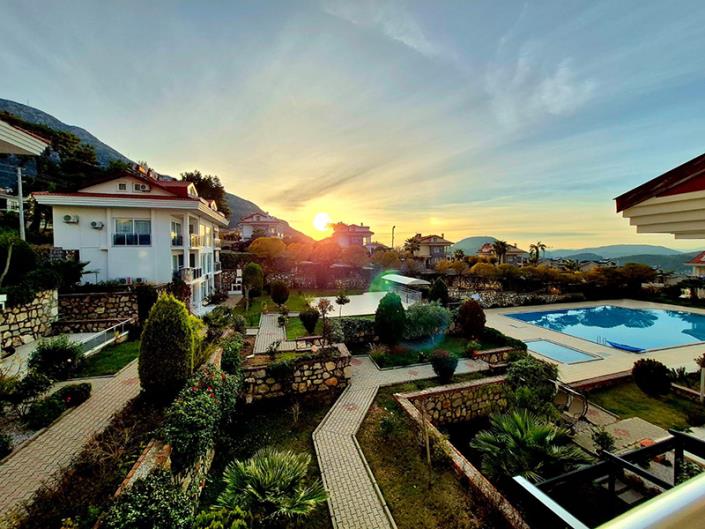 Image No.23-3 Bed Duplex for sale