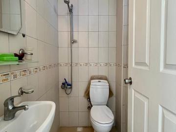 TC1975-fitted-bathroom