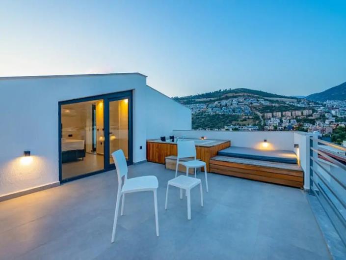 Image No.19-3 Bed Villa for sale