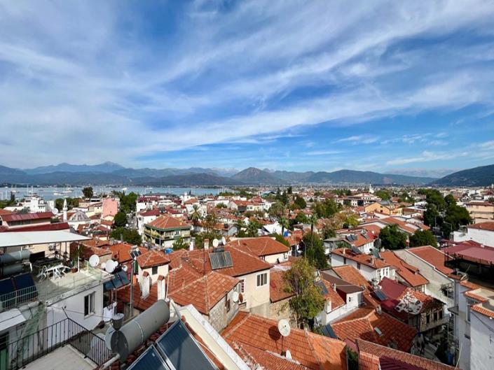 Image No.20-3 Bed House for sale