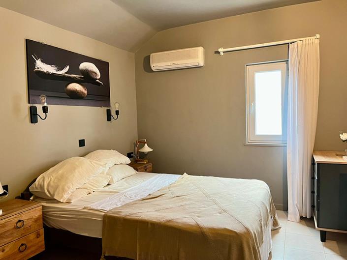 Image No.4-4 Bed Duplex for sale