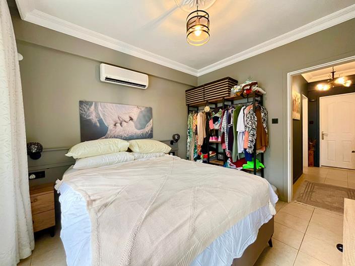 Image No.17-4 Bed Duplex for sale