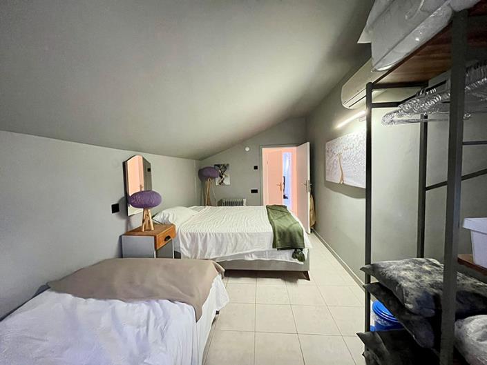 Image No.18-4 Bed Duplex for sale