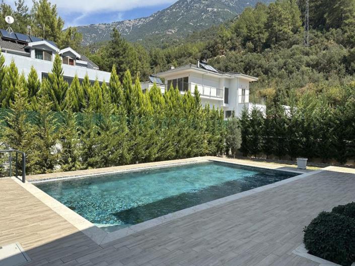 Image No.28-5 Bed Villa for sale