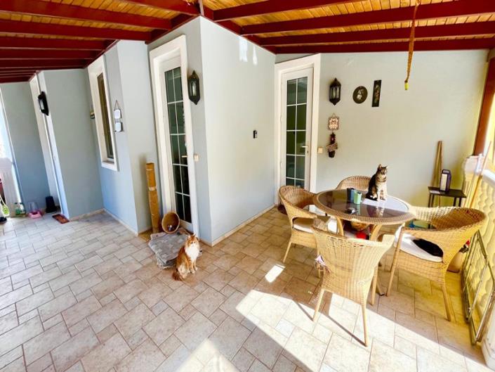 Image No.12-5 Bed Semi-Detached for sale