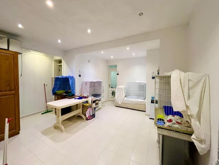 Image No.15-5 Bed Semi-Detached for sale