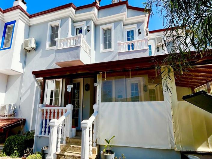 Image No.10-5 Bed Semi-Detached for sale