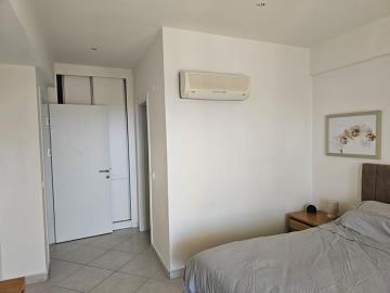 TC1990-double-bedroom-with-en-suite