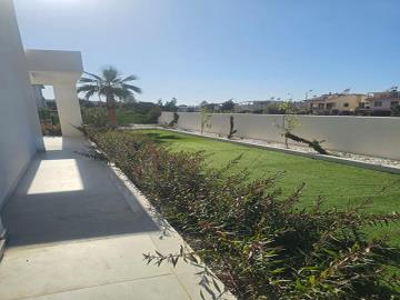 TC1991-large-garden-area