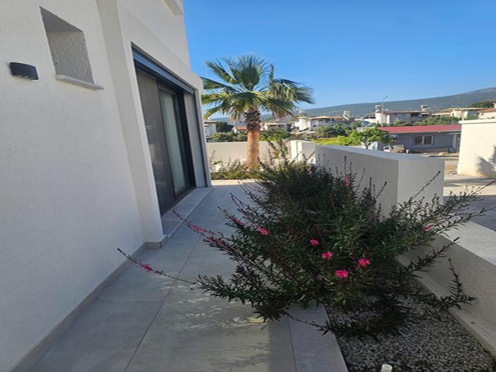 Image No.23-3 Bed Villa for sale