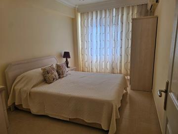 TC1993-large-double-bedroom