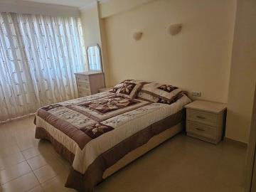 TC1993-spacious-double-bedroom