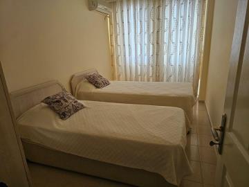 TC1993-twin-bedroom
