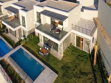 TC1996-ariel-shot-of-villas