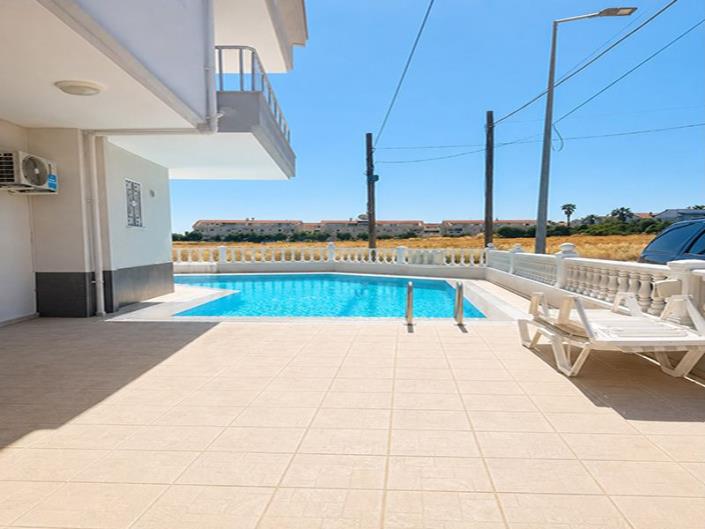 Image No.17-3 Bed Duplex for sale