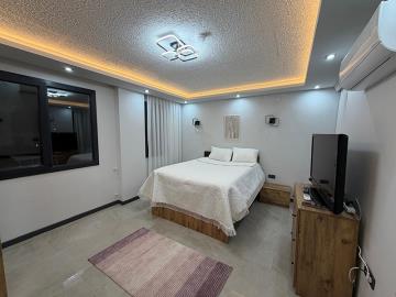 TC2000-double-bedroom