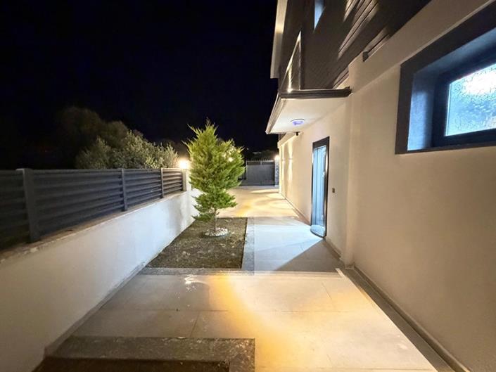Image No.20-4 Bed Villa for sale