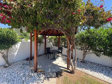 TC2002-covered-gazebo