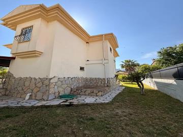 TC2003-back-view-of-villa